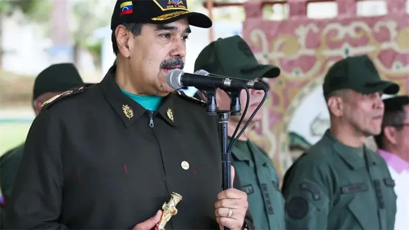 Maduro dice que en Estados Unidos se transmiten noticias falsas sobre Venezuela