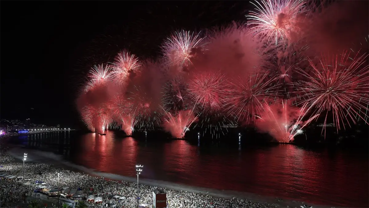 La mayor fiesta de fin de a&ntilde;o del mundo fue en R&iacute;o de Janeiro, Brasil