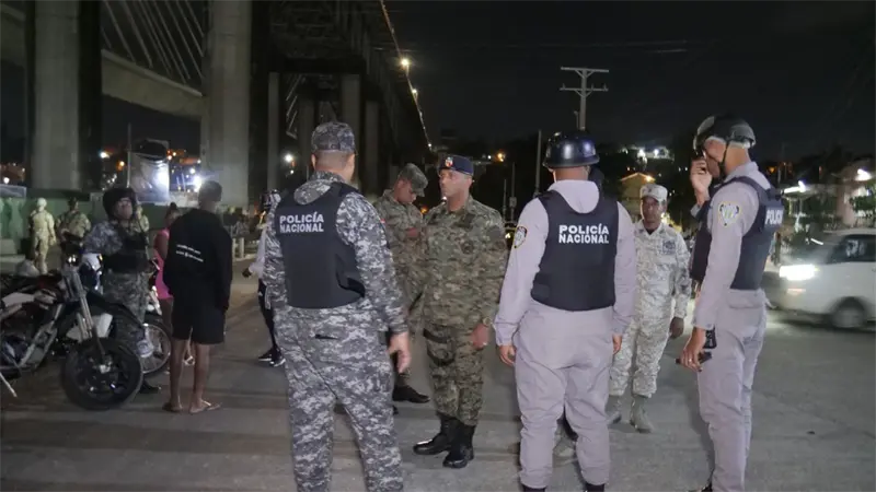 Policía Nacional activa búsqueda de “Alex Veje”, hombre vinculado a muerte de mujer en Villa Mella