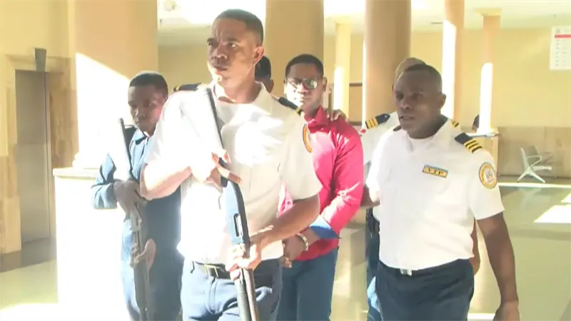 Tres meses de prisi&oacute;n preventiva a mayor del Ej&eacute;rcito acusado de muerte de joven de 19 a&ntilde;os en Los Guandules