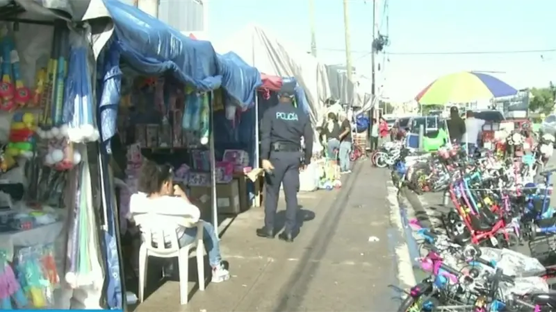 Ventas de juguetes avanzan con lentitud a pocos d&iacute;as del D&iacute;a de Reyes