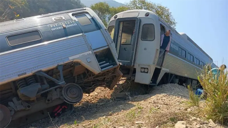Fiscalía mexicana extrae datos de caja negra y avanza en indagatoria por accidente de tren