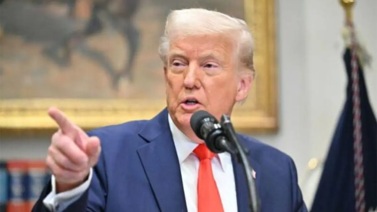 El presidente de Estados Unidos, Donald Trump, dijo este sábado que un helicóptero estadounidense resultó alcanzado en el ataque lanzado sobre Venezuela. Imagen fuente externa.