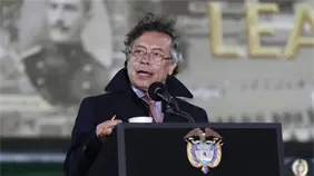 Petro amenaza con volver a tomar las armas para defender la soberanía de amenazas de Trump