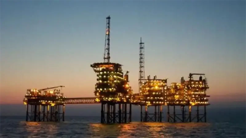 El petr&oacute;leo Brent sube un 1,66 % tras la intervenci&oacute;n militar de EE.UU. en Venezuela