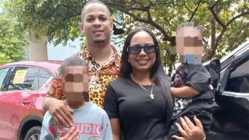 Consternaci&oacute;n en velatorio de profesora ultimada por su pareja