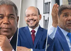 Los funcionarios destituidos que no fueron asignados a otras funciones