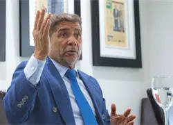 Presidente Abinader cambia a ministro de Agricultura