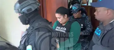 Dictan tres meses de prisi&oacute;n preventiva a ayudante fiscal acusada de asesinar a su expareja