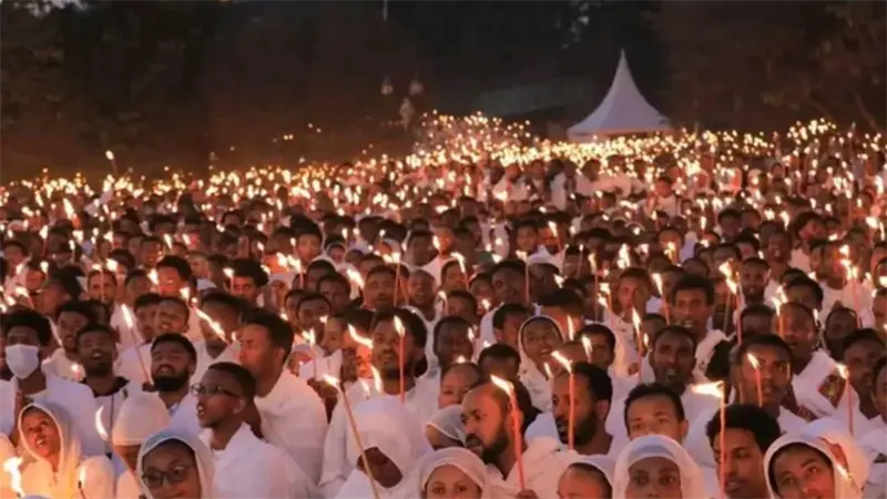 La v&iacute;spera de la Navidad ortodoxa en Etiop&iacute;a, entre la fe, la unidad y el anhelo de paz