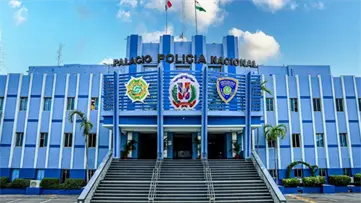 Policía y Fiscalía rescatan a joven retenida por falsos brujos que exigían RD$387,000