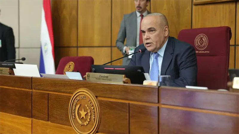 Maduro se gan&oacute; bastante bien que EE.UU. lo capturara, dice jefe del Congreso de Paraguay