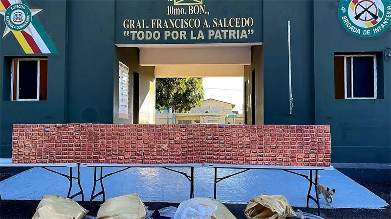 Ej&eacute;rcito decomisa 100 mil unidades de cigarrillos de contrabando en Dajab&oacute;n