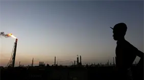 Petroleras de EE.UU. no entrarán pronto en Venezuela, pese al deseo de Trump, dicen expertos