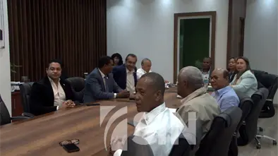 Comisi&oacute;n permanente de diputados intenta salvar la reforma laboral