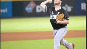 Leones del Escogido vencen 5-0 a Gigantes del Cibao en estadio Juli&aacute;n Javier