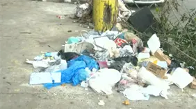 Ensanche Espaillat: edificio abandonado se convierte en foco de indigencia y peligro