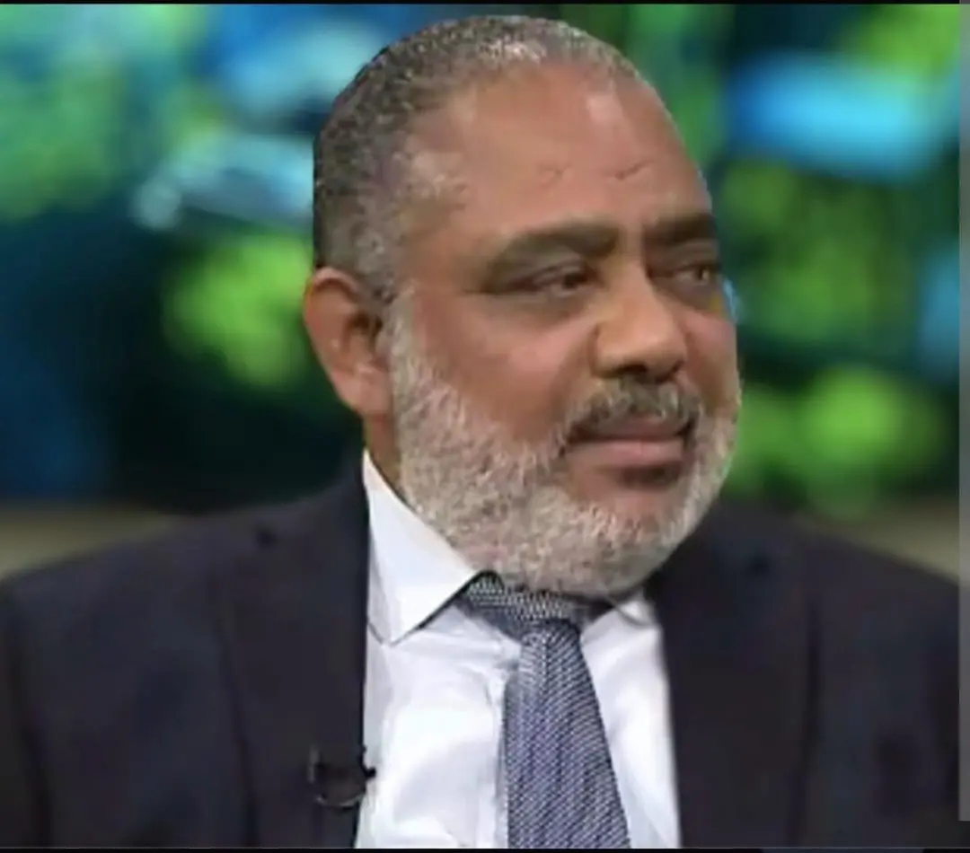 Expresidente del CODIA destaca reducción del déficit habitacional en el país