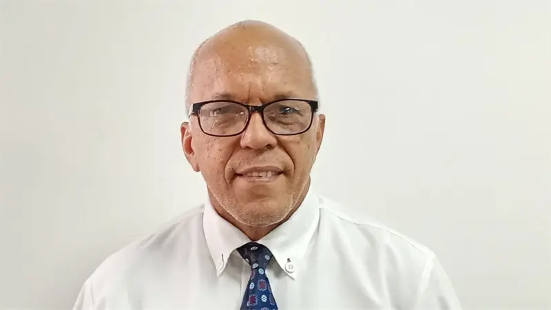 La protecci&oacute;n de la ni&ntilde;ez debe estar por encima de la indulgencia penal, afirma psic&oacute;logo y ensayista dominicano