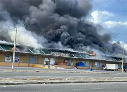 Seis meses despu&eacute;s del incendio en el Merca Santo Domingo, comerciantes siguen esperando reconstrucci&oacute;n