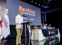 Fundaci&oacute;n AES Dominicana y EGE ITABO concluyen m&aacute;s de una d&eacute;cada de impulso a Berklee en Santo Domingo