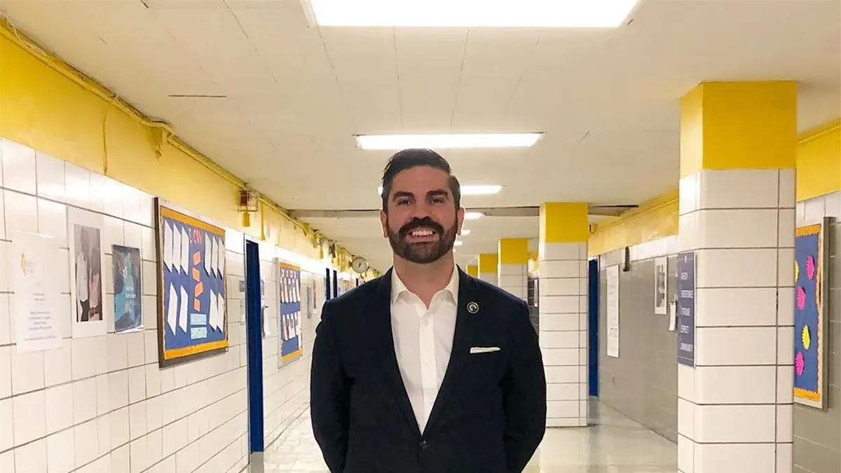 Rafael Espinal, exlegislador y líder sindical, fue nombrado comisionado de Medios en Nueva York para apoyar a artistas y creativos.