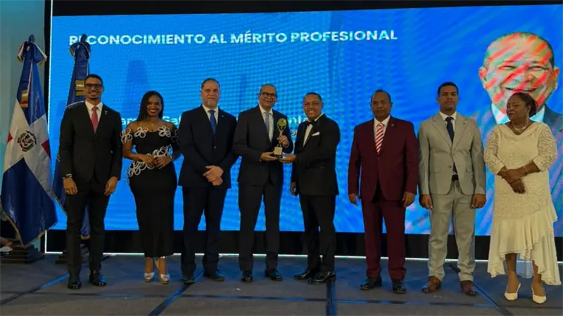 Colegio Dominicano de Ingenieros destaca aporte de Ram&oacute;n Aguilera Santana en gesti&oacute;n empresarial