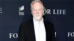 Autoridades confirman detenci&oacute;n de Timothy Busfield por presunto abuso sexual infantil