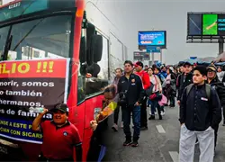 Miles de autobuses acataron paro en Lima y Callao contra el crimen organizado
