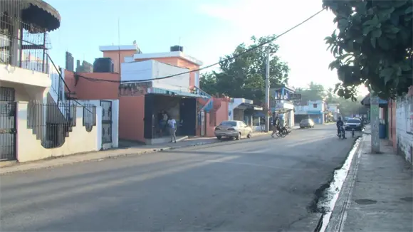 Tensi&oacute;n entre residentes por los frecuentes robos y tiroteos