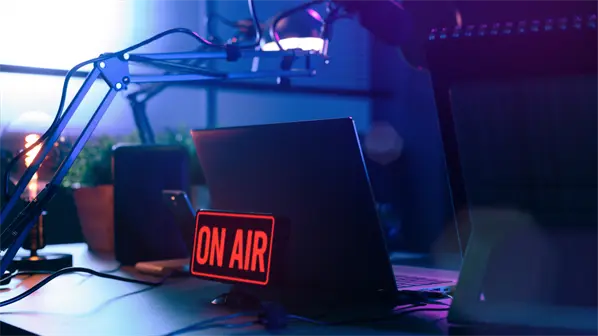 El 93 % de los hispanos en EE.UU. escuchan la radio, m&aacute;s que ninguna otra plataforma