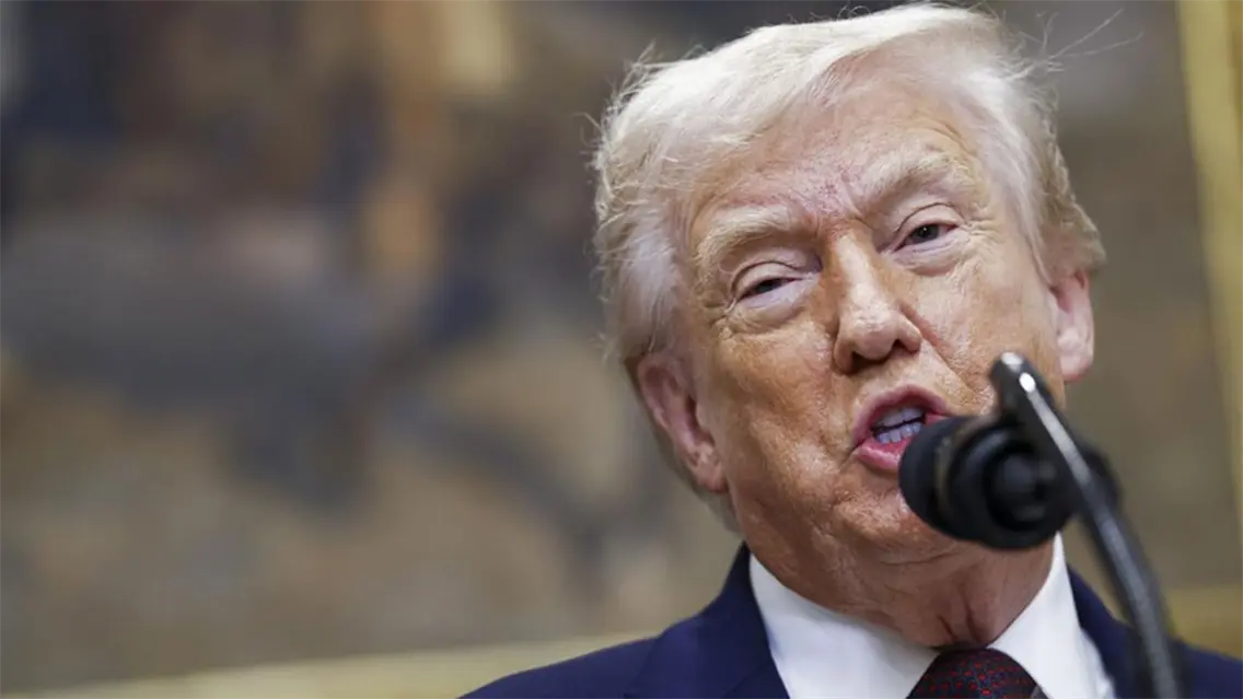 Donald Trump afirma que la represi&oacute;n del gobierno iran&iacute; contra protestas est&aacute; disminuyendo