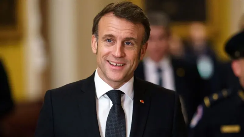 Macron advierte a EE. UU. de consecuencias en cadena de violar soberan&iacute;a de Groenlandia