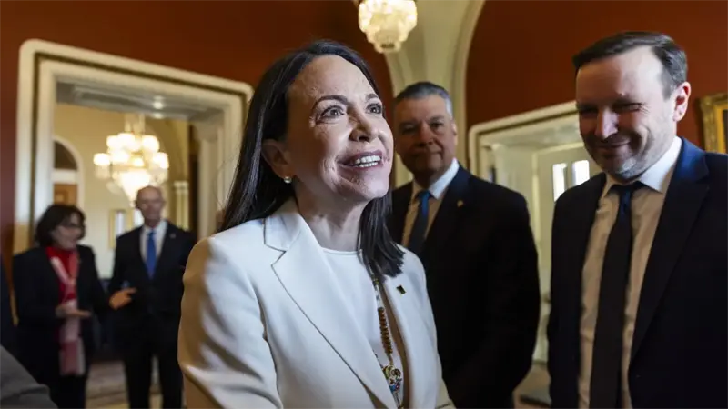 Maria Corina Machado: Trump est&aacute; totalmente comprometido con libertad de los venezolanos