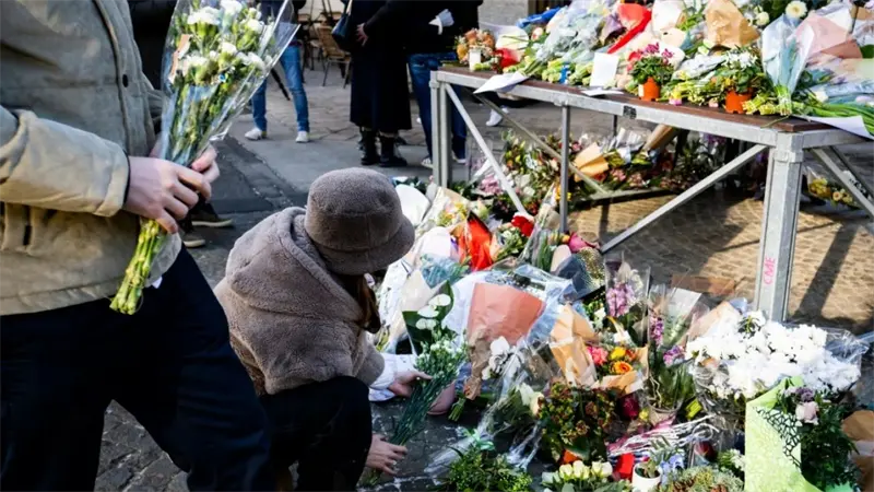 El papa recibi&oacute; a familiares de j&oacute;venes italianos muertos en el incendio de Crans Montana