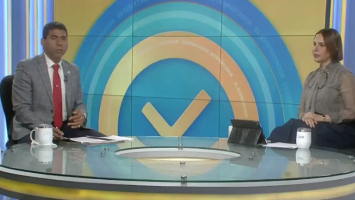 Hoy en El Despertador: Furia el cami&oacute;n militar blindado de RD