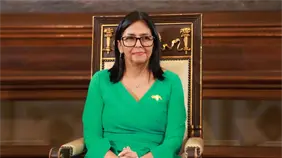 Delcy Rodr&iacute;guez busca facilitar inversiones en el sector petrolero de Venezuela
