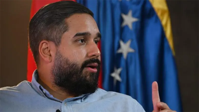 Hijo de Nicol&aacute;s Maduro dice que Venezuela debe tener relaciones y embajada en EE.UU.
