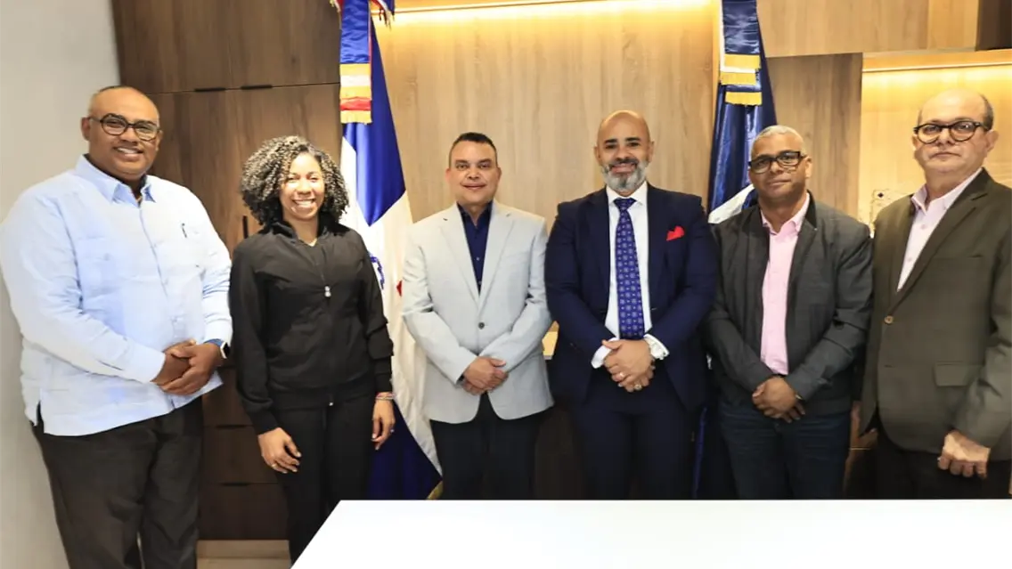 Por m&aacute;s vidas salvadas y mejor atenci&oacute;n: SNS y ortopedas se unen por pacientes de traumas