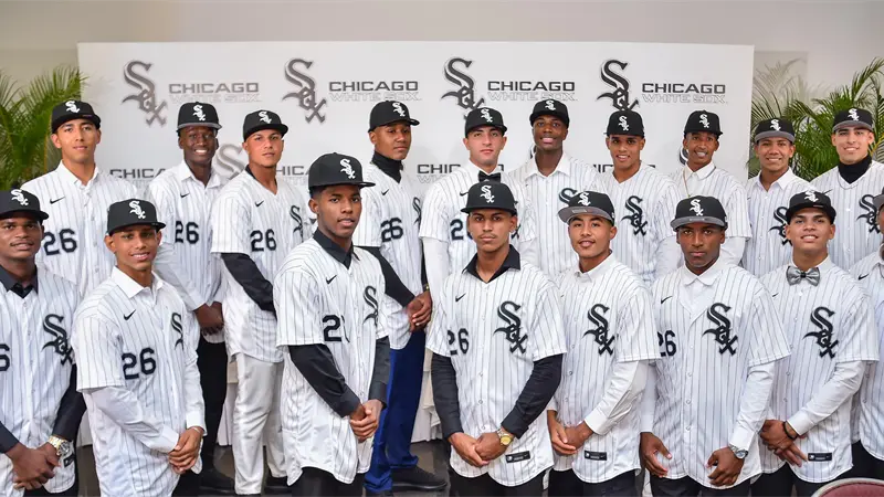 White Sox presentan 18 nuevos talentos en la apertura de firmas internacionales