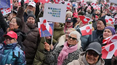 Miles de groenlandeses y daneses claman contra las amenazas de Trump