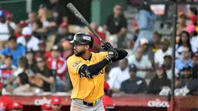 Leody se viste de héroe, Jorge brilla en la lomita y las Águilas superan a los Leones