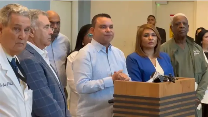 Julio Landr&oacute;n garantiza reuniones con gremios de enfermer&iacute;a para atender demandas