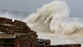 Exhortan a embarcaciones permanecer en puerto por oleajes anormales