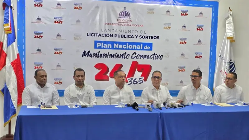 Gobierno lanza licitaci&oacute;n para mantenimiento de 496 escuelas