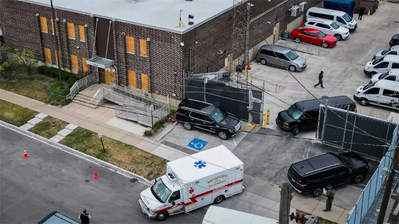 Un migrante muere en el mayor centro de detenci&oacute;n de EEUU, el tercero en lo que va de a&ntilde;o