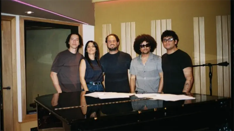 Solo Fern&aacute;ndez se integra a Point Records para expandir su alcance internacional