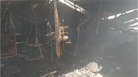 Fuego en plaza comercial Bella Vista provoca daños y pérdidas millonarias