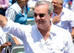 Virus gripal impide al presidente Abinader asistir a actos en la Bas&iacute;lica de Hig&uuml;ey