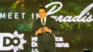 Collado atribuye al respaldo de Abinader el crecimiento sostenido del turismo dominicano Collado atribuye al respaldo de Abinader el crecimiento sostenido del turismo dominicano